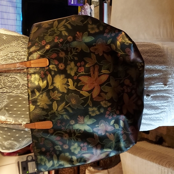NWT-Floral Tote Bag - Picture 3 of 8
